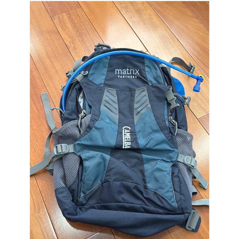 CamelBak Hydration Backpack Mens Navy Blue Matrix Partners Hiking Pack OS